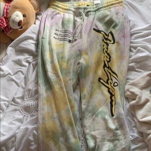 Tie dye sweatpants!